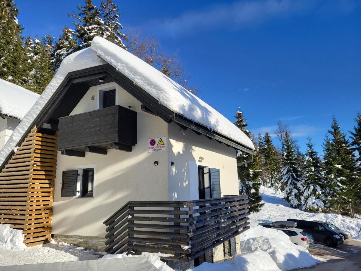 Holiday House Nune Zrece Exterior photo